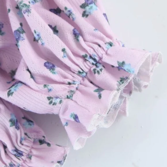 2 Piece Set Lilac Pointelle Shorts & Crop Top - Picture 11 of 15